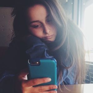 Meet your Posher, Olivia